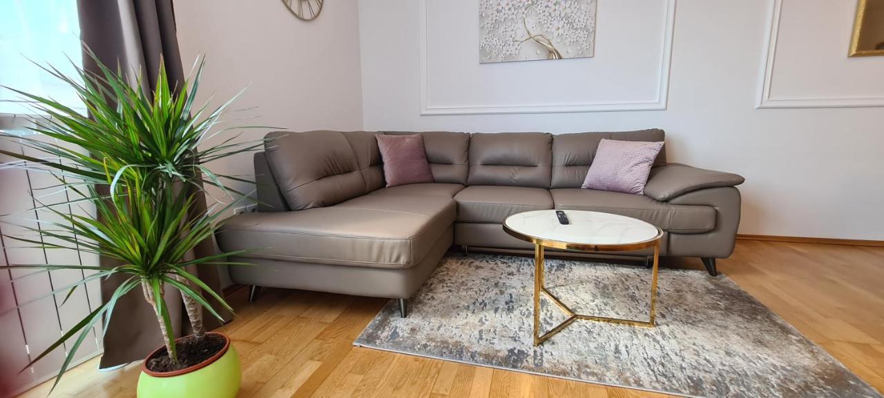 Apartment Mia Milija Fiume Kültér fotó